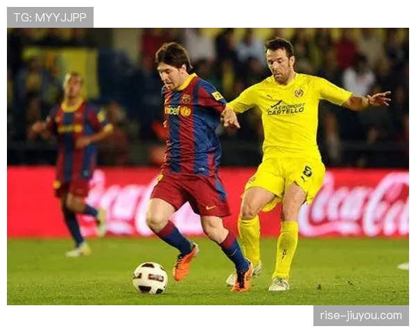 哈维本赛季如何通过直塞突破对方中卫，更深度主导进攻？